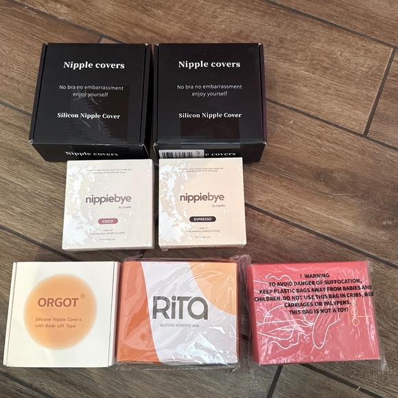 9 boxes of Bra and nipple covers - Picture 1 of 5